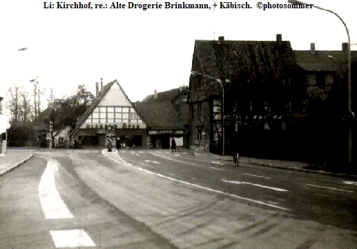 Li: Kirchhof, re.: Alte Drogerie Brinkmann, + Käbisch.  ©photosommer