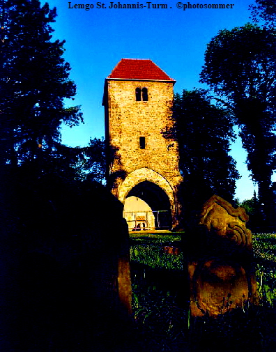 Lemgo St. Johannis-Turm .  ©photosommer