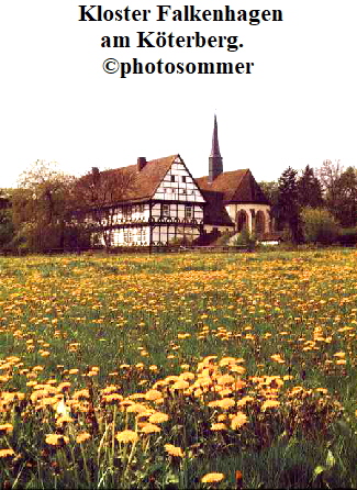 Kloster Falkenhagen 
am Köterberg.  
©photosommer