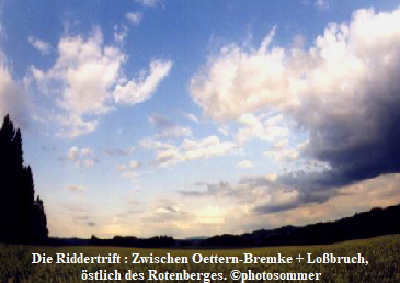 Die Riddertrift : Zwischen Oettern-Bremke + Loßbruch,
 östlich des Rotenberges. ©photosommer