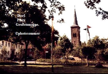 Dorf-
   Platz 
                Groenmarpe.

                 photosommer